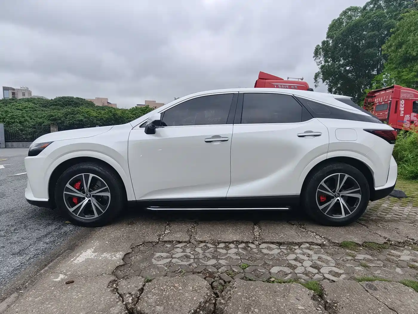 Lexus RX 2023 350h 2WD Joy Edition фото 17