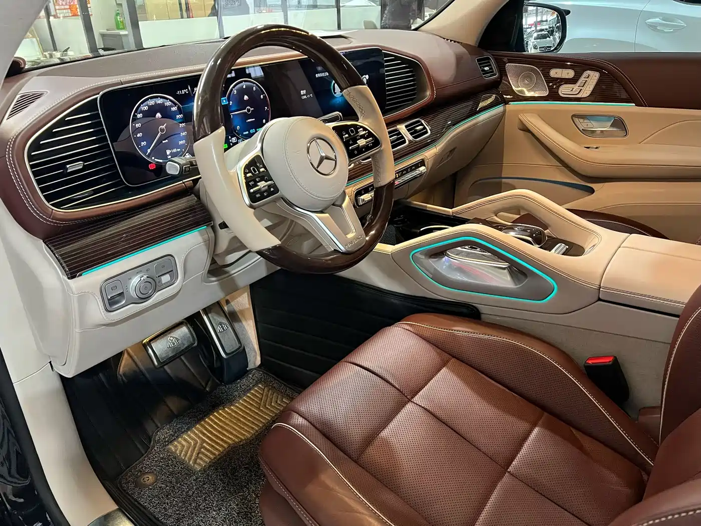 MERCEDES-BENZ MAYBACH GLS