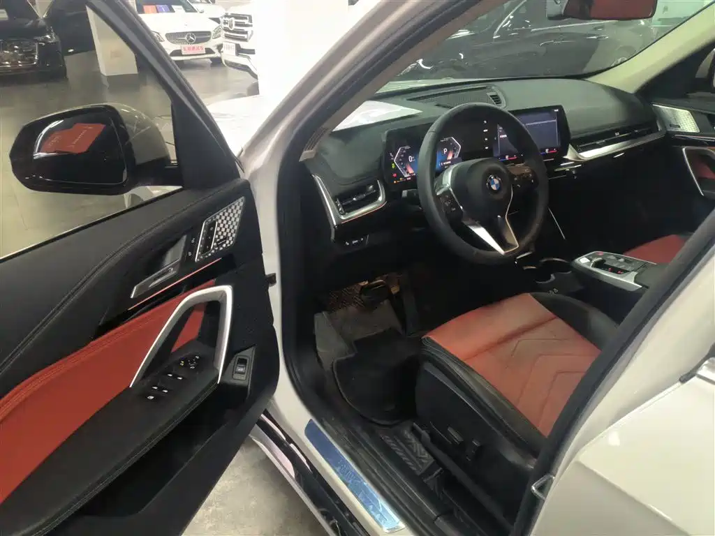 BMW X1 2024 sDrive25Li X Design Package фото 16