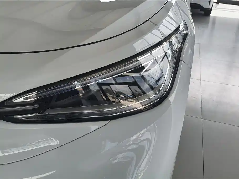 Volkswagen ID.4 X 2024 Pure Intelligent Edition фото 5
