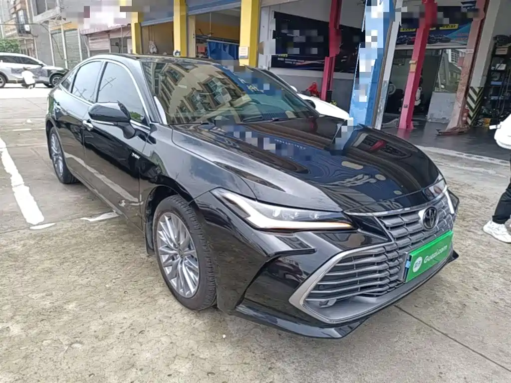 Toyota Avalon 2024 Hybrid 2.0L Luxury Edition фото 4