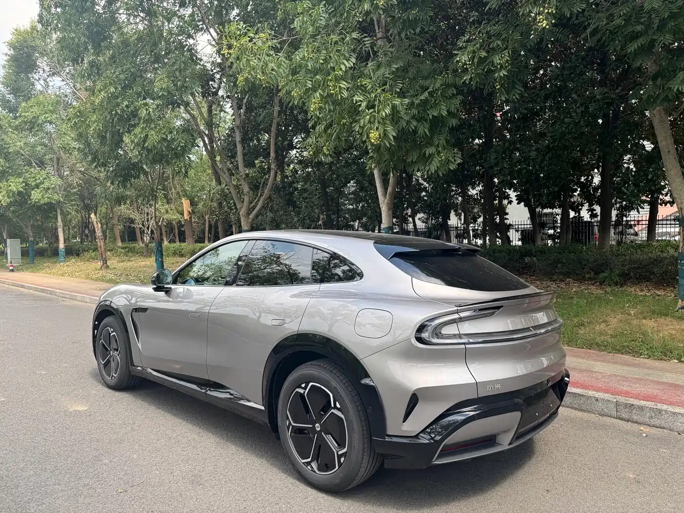 XIAOMI CAR XIAOMI YU7