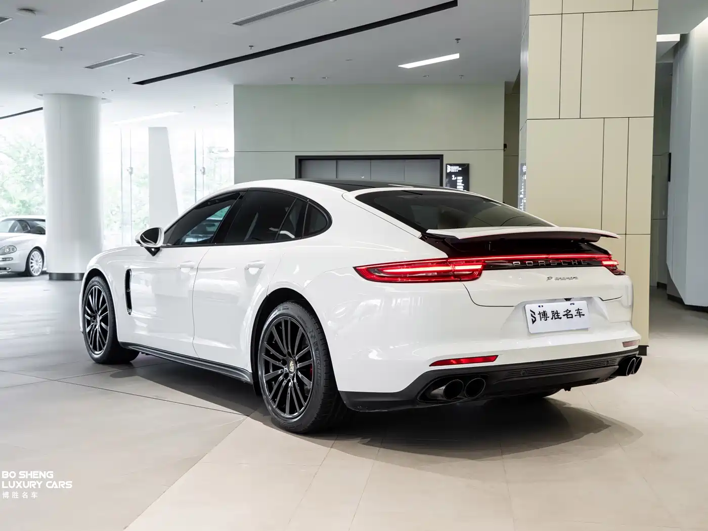 Porsche Panamera 2017 Panamera 3.0T фото 6