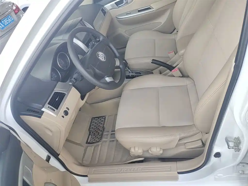 Buick Excelle 2013 1.5L Automatic Classic фото 15