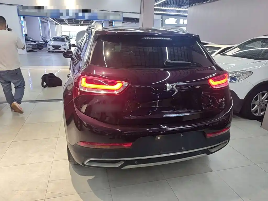 DS 6 2015 2016 1.6T Elegance THP160