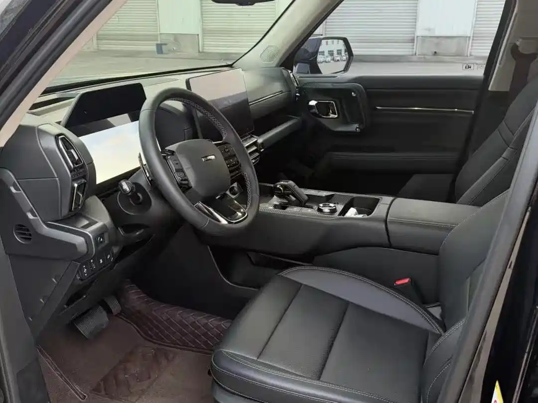 Haval Da Gou 2nd Gen 2023 2.0T 2WD Trendy Off-road Edition фото 4