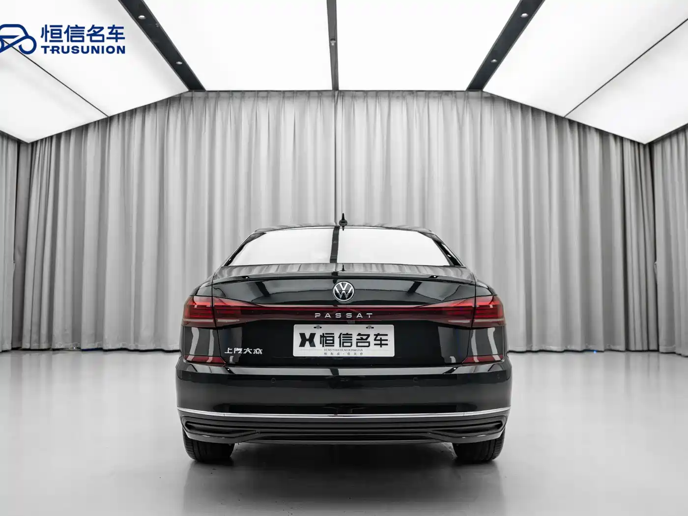 Volkswagen Passat 2026 Outstanding Edition 330TSI Starlight Elite Version фото 5