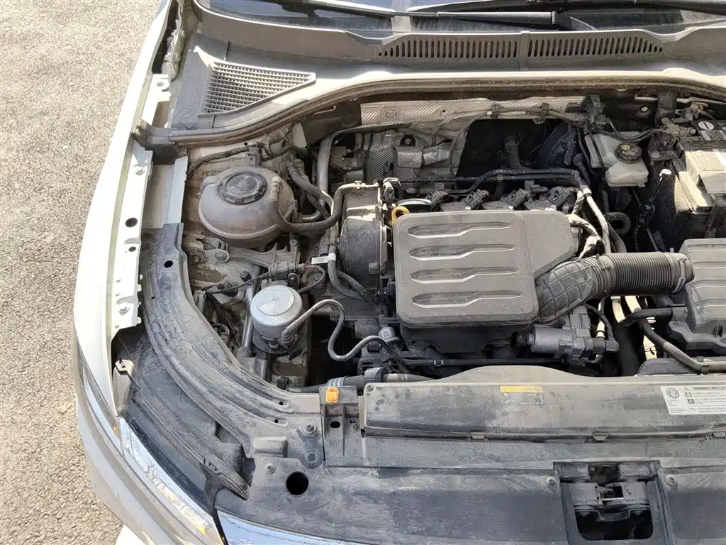 Volkswagen Lavida 2023 1.5L Auto Five Million Edition фото 22
