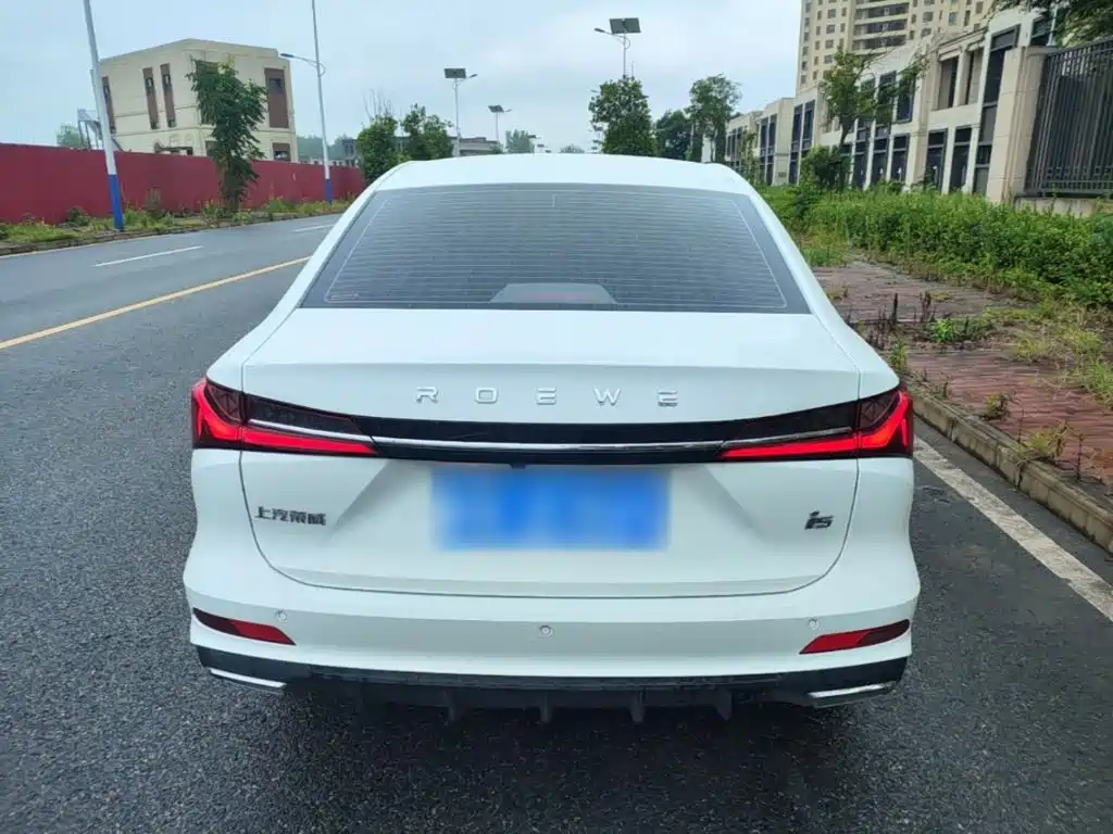 Roewe i5 2025 2023 1.5L CVT Luxury Edition