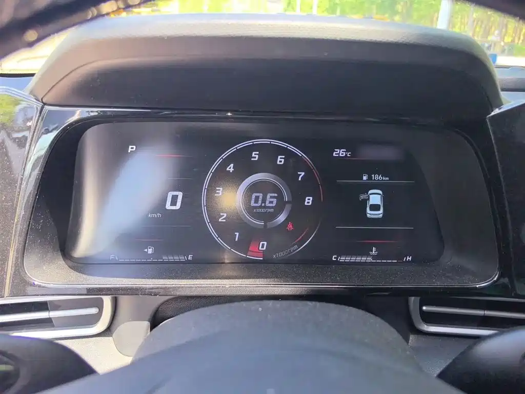 Hyundai Elantra 2021 1.5L CVT GLX Elite Edition фото 4