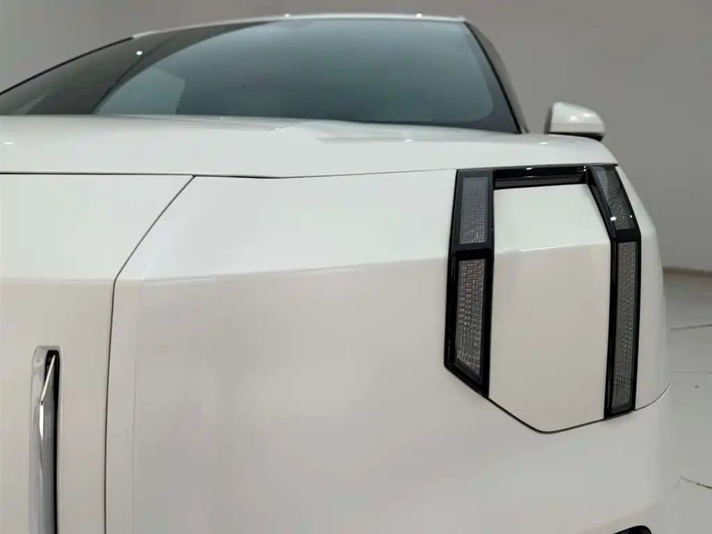 ZEEKR EXTREME KRYPTON 009