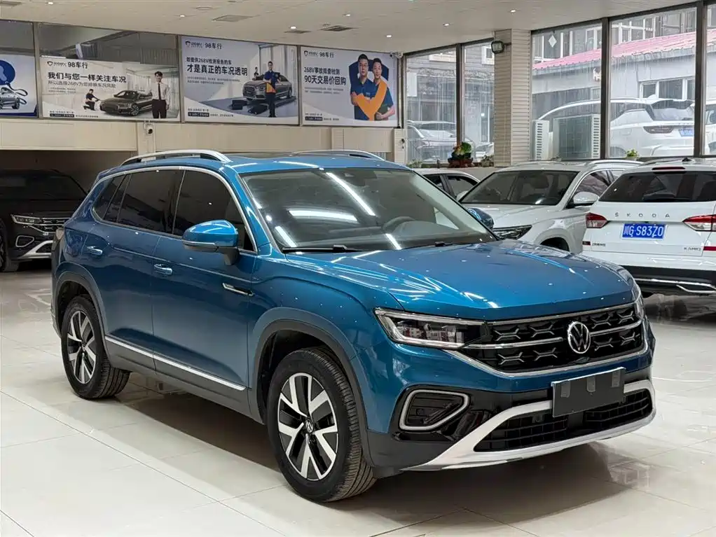 Volkswagen Tayron 2023 280TSI 2WD Luxury Plus Advanced Edition фото 3
