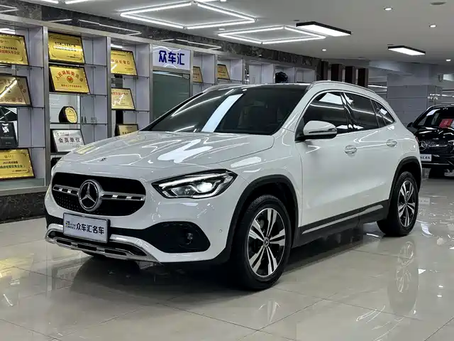 Mercedes-Benz GLA 2022