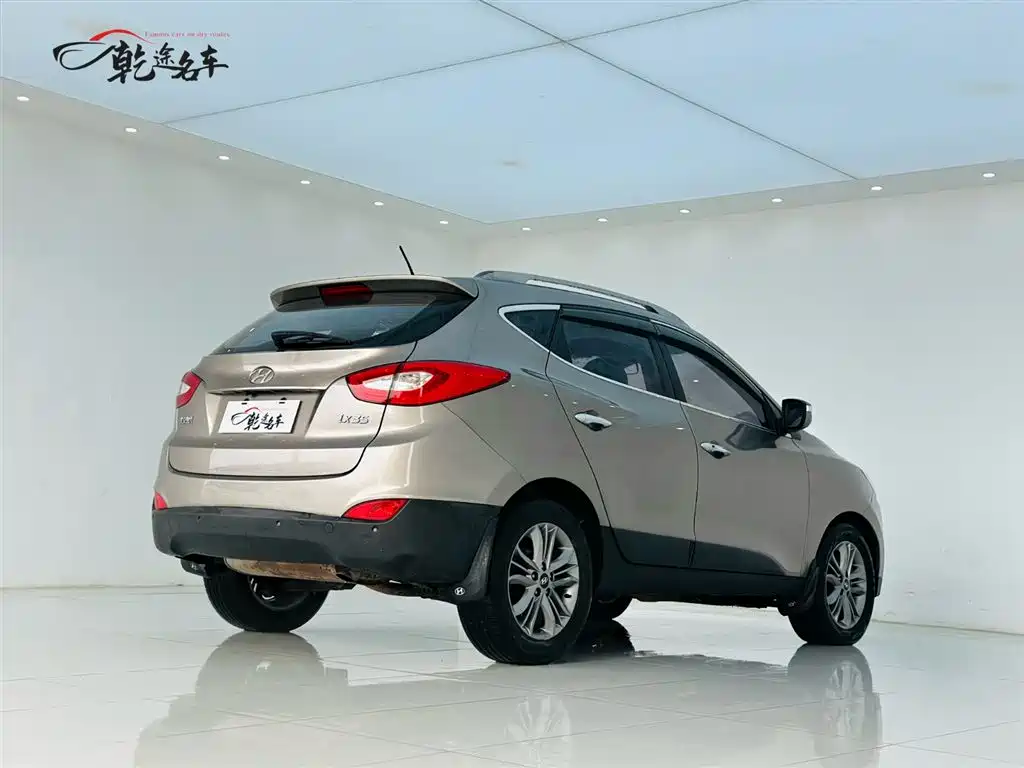 Hyundai Beijing Hyundai ix35 2013 2.0L Auto 2WD Smart GLS China IV фото 7