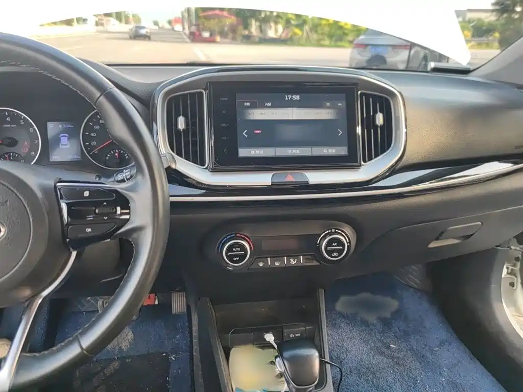 Kia KX1 2019 1.4L Automatic Fun Edition China VI фото 6
