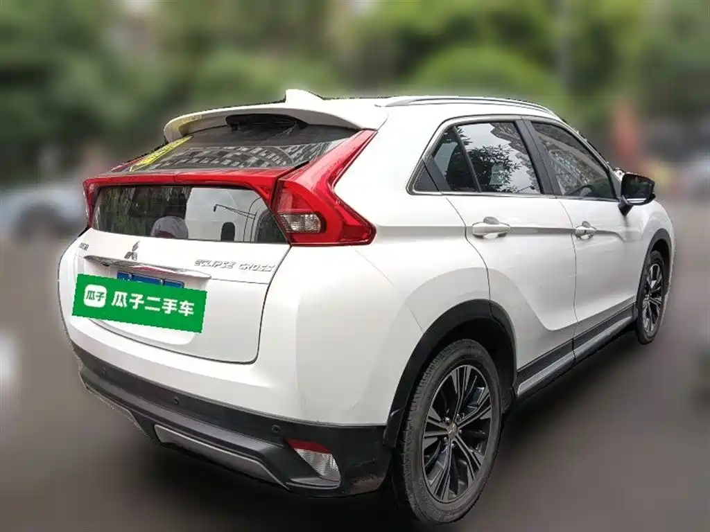 Mitsubishi Eclipse Cross 2019 1.5T CVT 2WD Belief Edition China VI фото 4