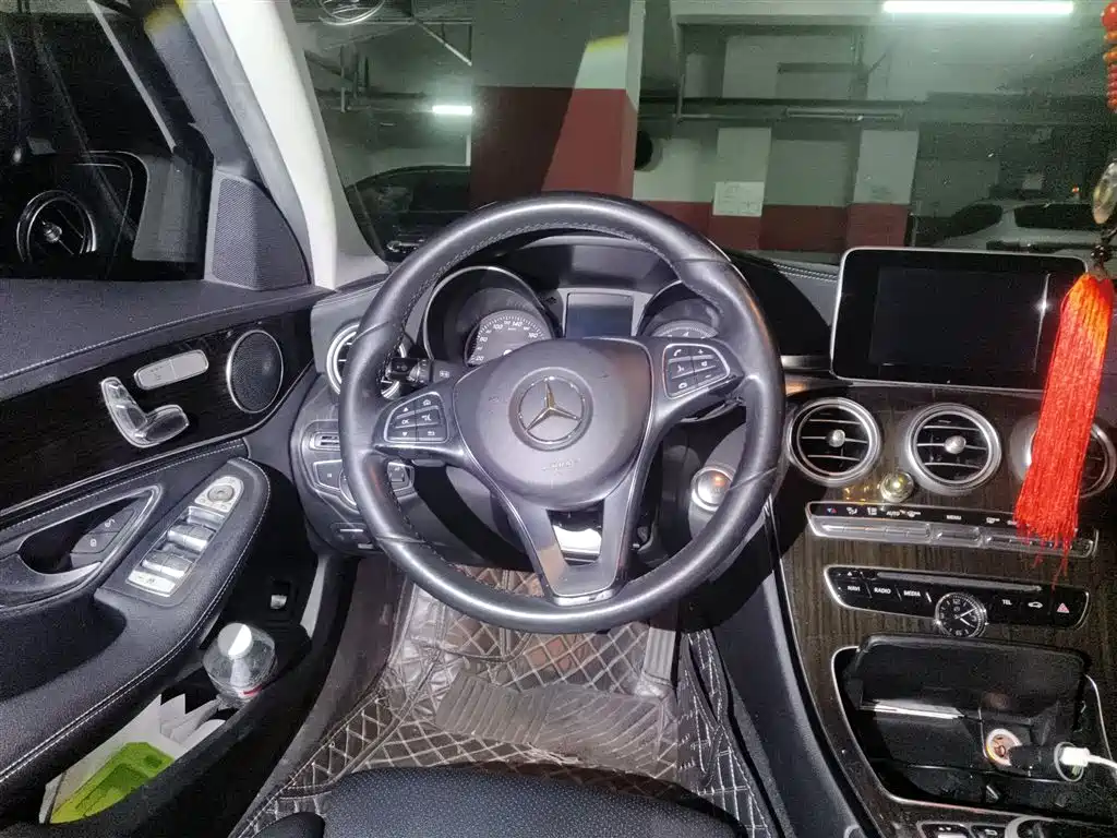 Mercedes-Benz C-Class 2018 C 200 L фото 6
