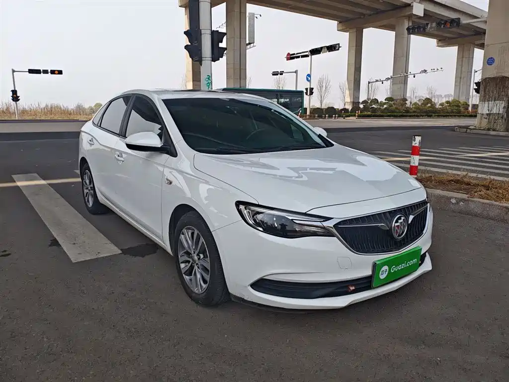 Buick Excelle 2018 18T Automatic Elite фото 4