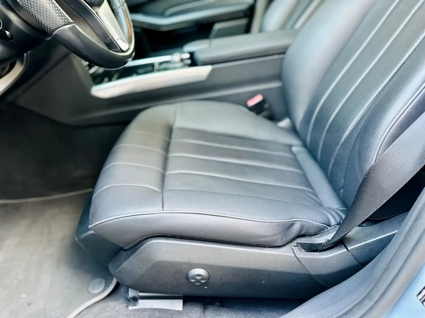 Mercedes-Benz E-Class 2015 Facelift E 260 L Sport фото 22