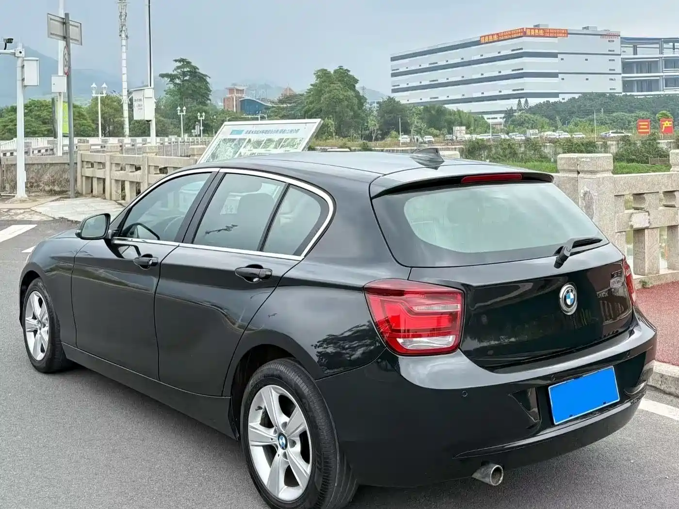 BMW 1 Series (Import) 2012 118i Sport фото 8