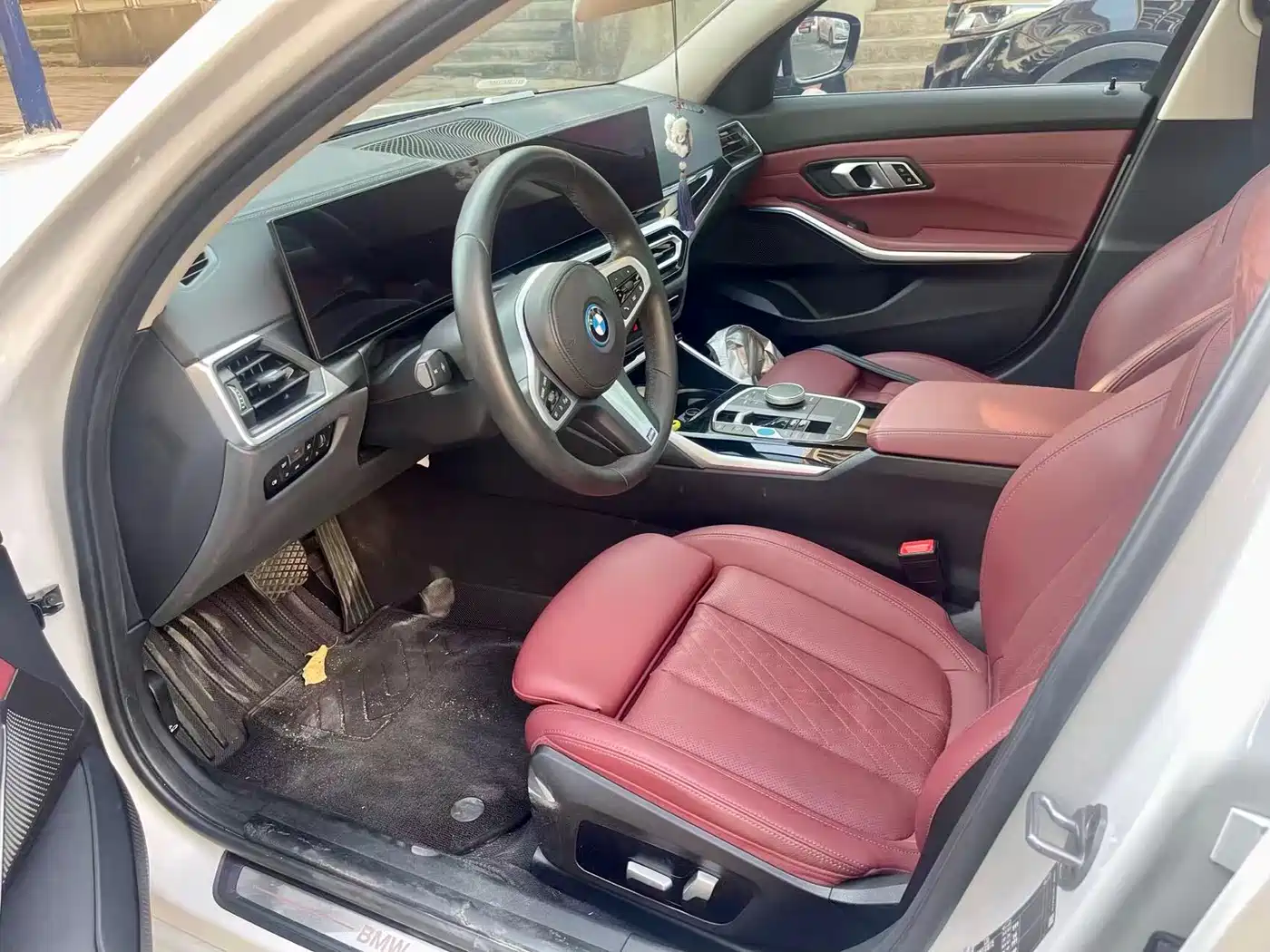 BMW i3 2022 eDrive 35 L фото 4