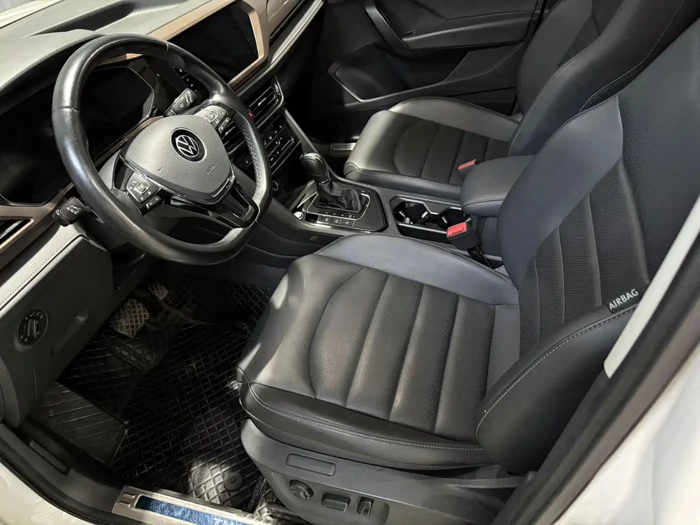 Volkswagen Tharu, миниатюра 8