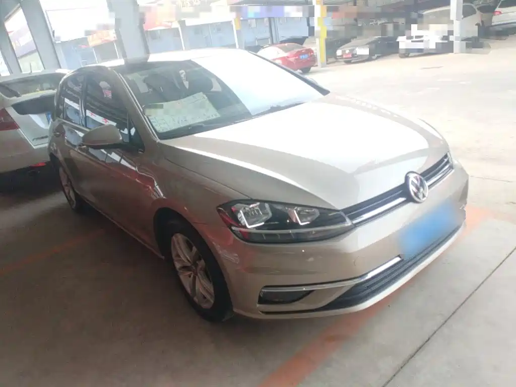 Volkswagen Golf 2018 230TSI Automatic Comfort фото 4