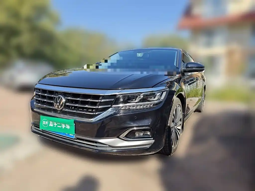 Фото 1 - Volkswagen Passat