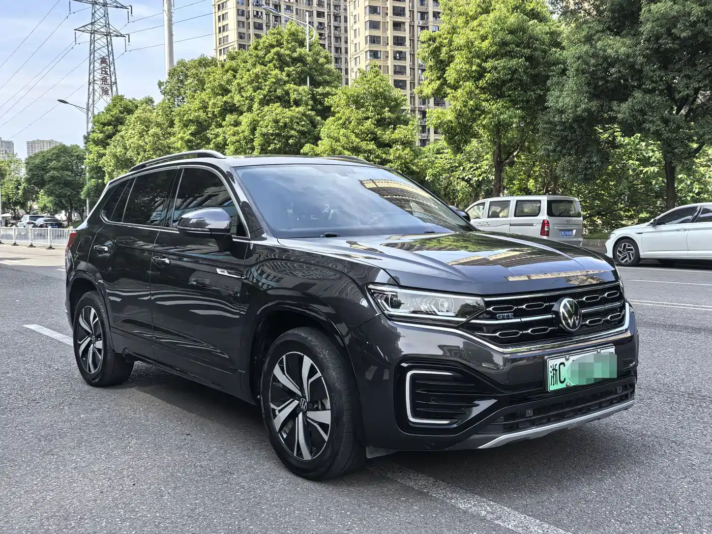 Volkswagen Tayron GTE Plug-in Hybrid 2022 1.4T Luxury фото 3