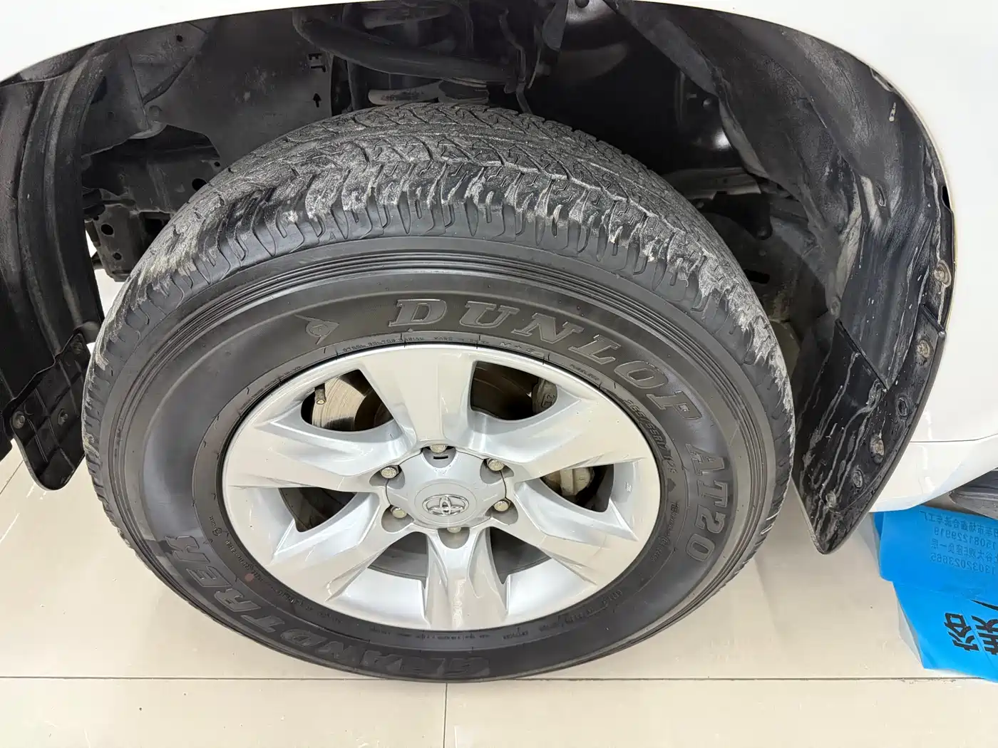 Toyota Prado (Import) 2010 2.7L Automatic Standard фото 12