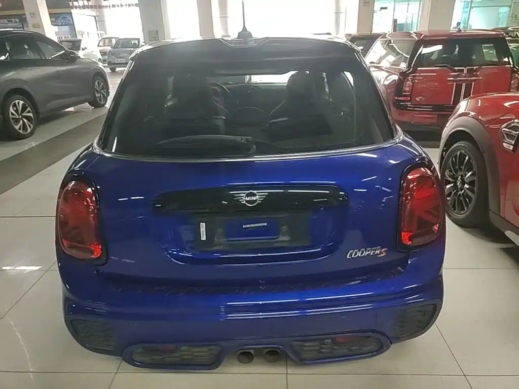 Фото 6 - MINI MINI