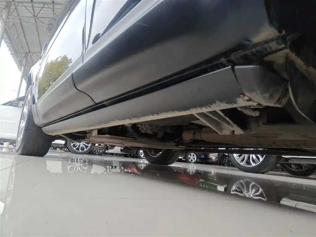 Land Rover Range Rover Sport 2021 3.0 L6 SE фото 22