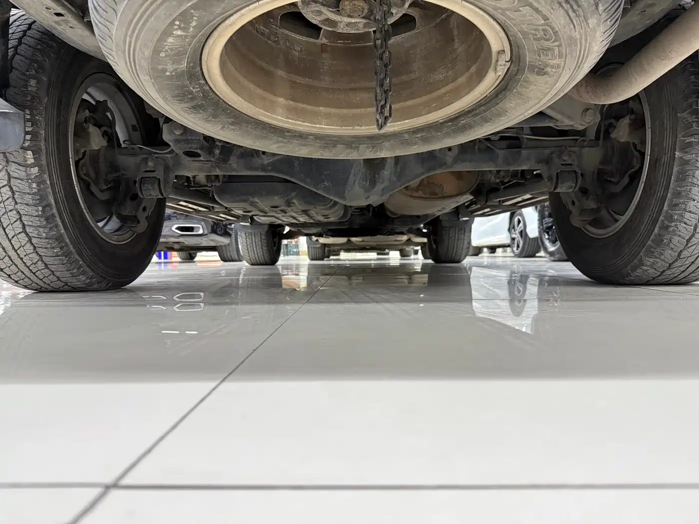 Toyota Prado (Import) 2010 2.7L Automatic Standard фото 13