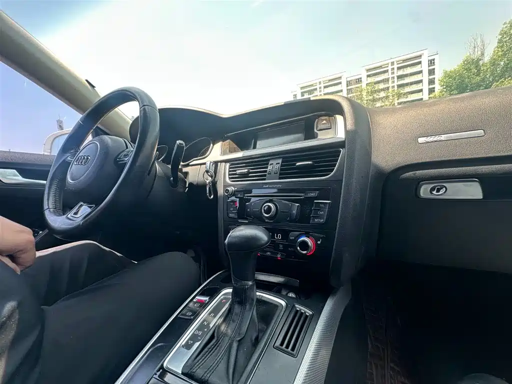 Audi A5 (Import) 2013 Sportback 40 TFSI фото 13