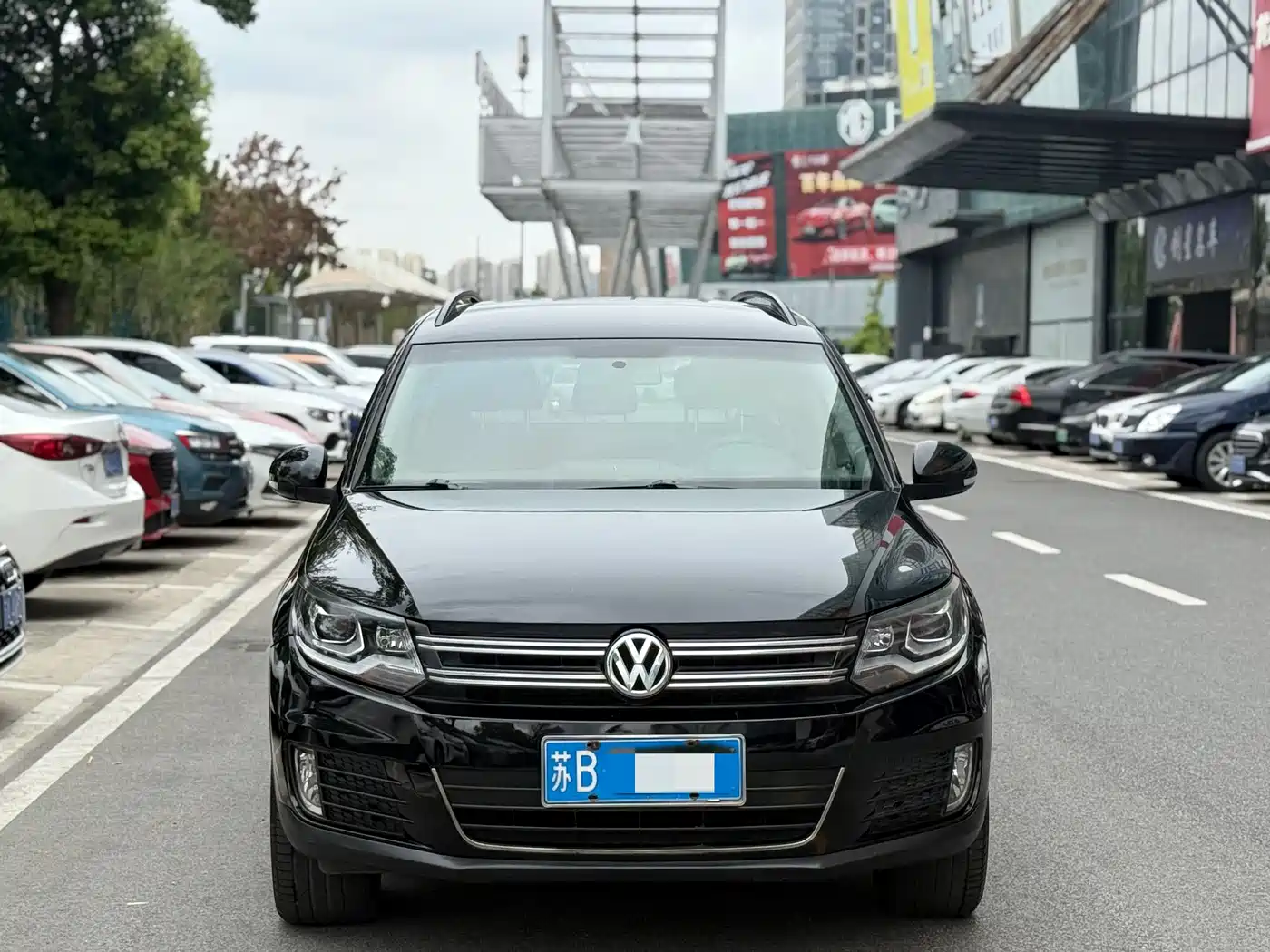 Volkswagen Tiguan 2013 1.8TSI Auto 2WD Comfort Edition фото 2