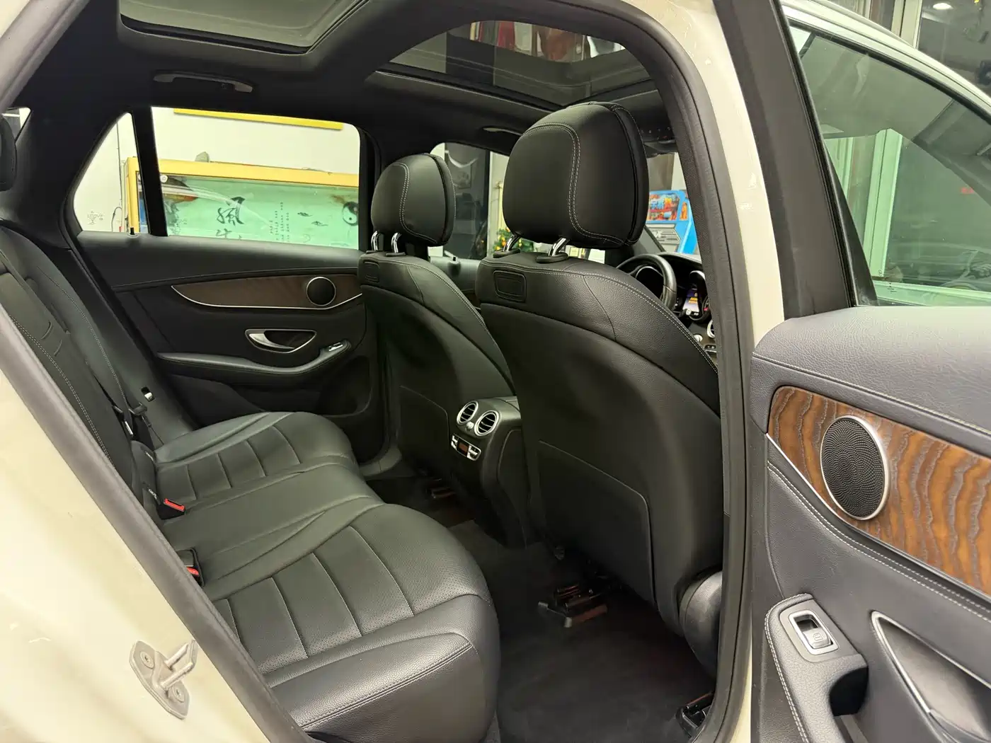 Mercedes-Benz GLC 2016 GLC 300 4MATIC Dynamic фото 29
