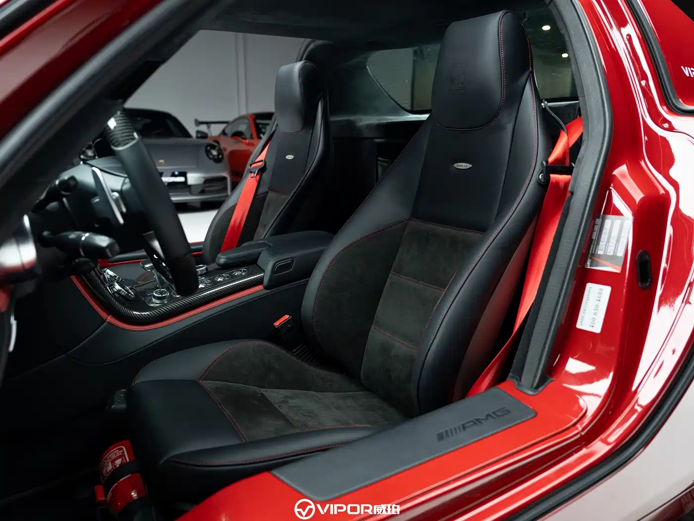 Mercedes-Benz SLS AMG 2013 SLS AMG 45th Anniversary China Limited Edition фото 11