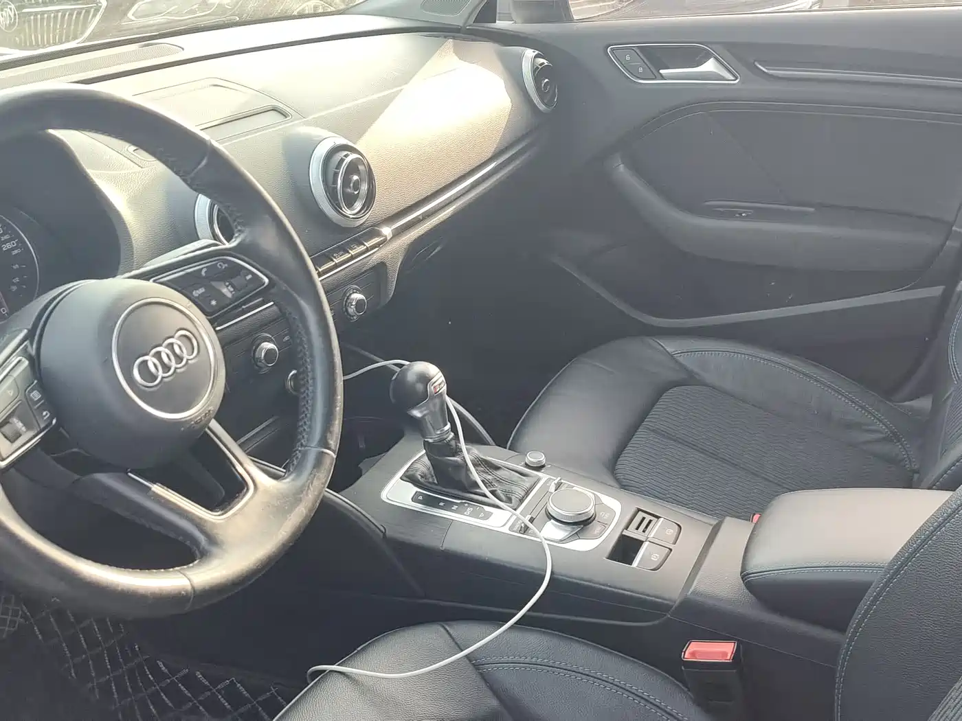 Audi A3 2017 Sportback 35 TFSI Fashion фото 6