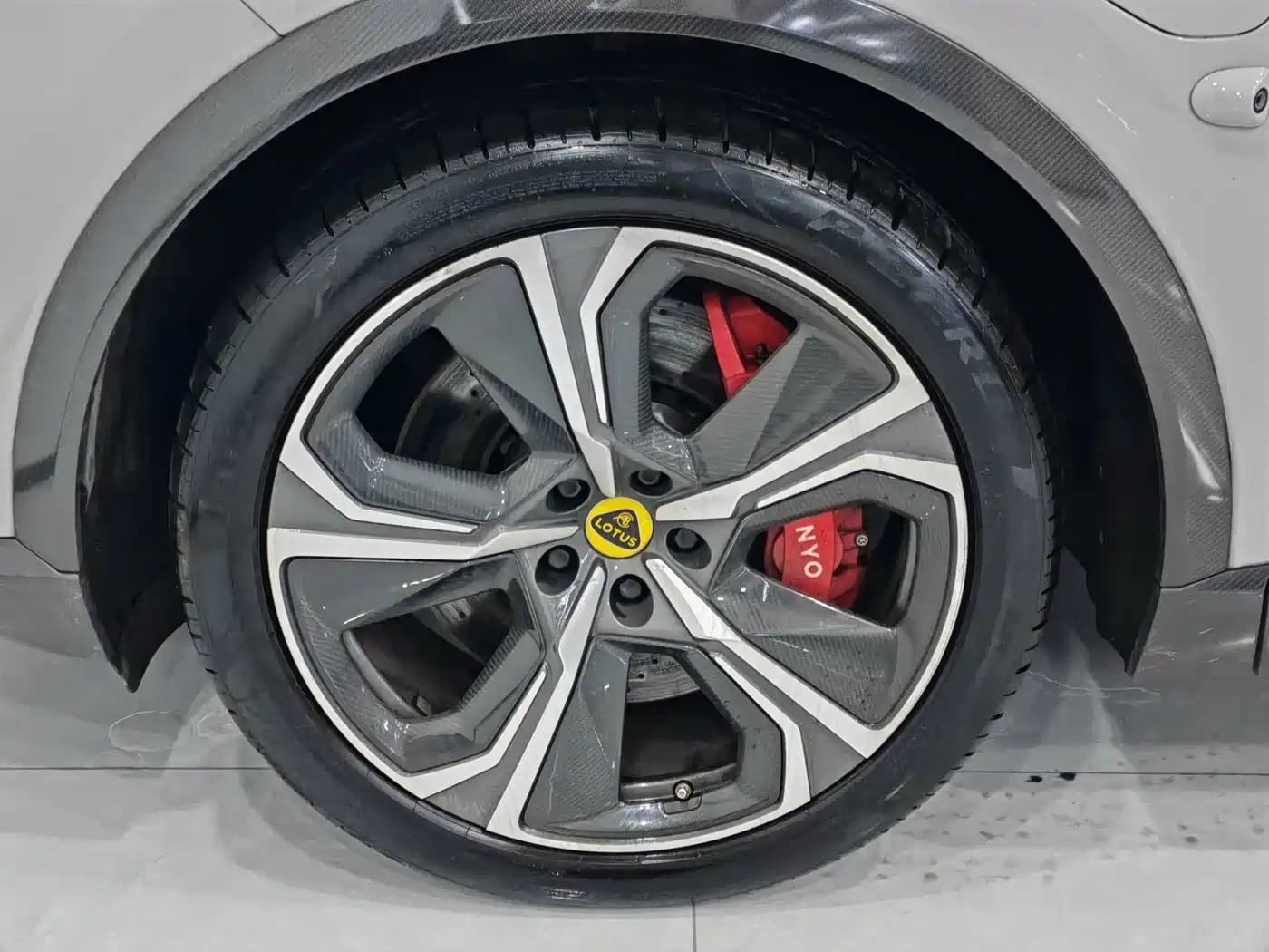 Lotus Cars ELETRE 2023 ELETRE R+ фото 8