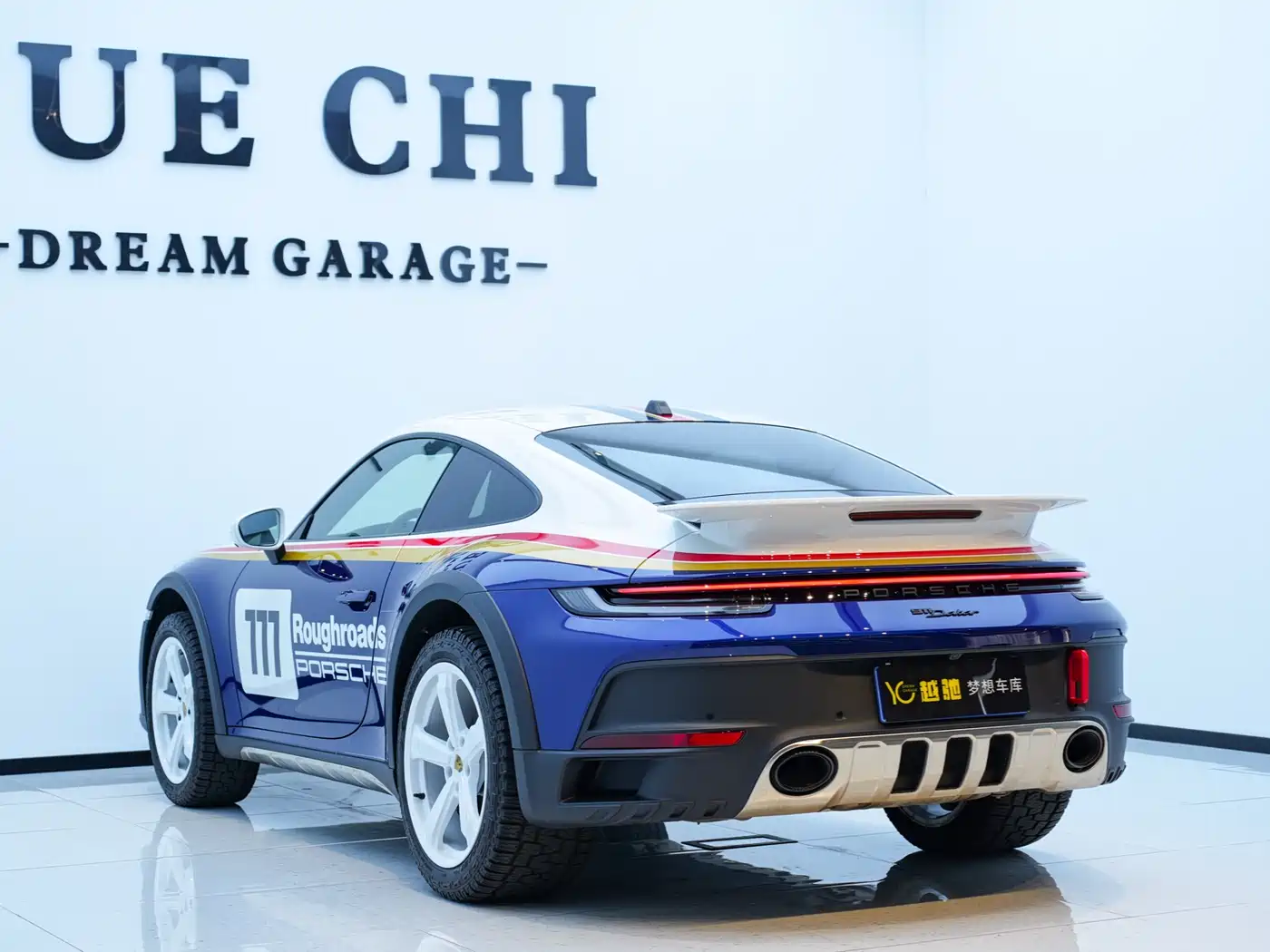 PORSCHE 911