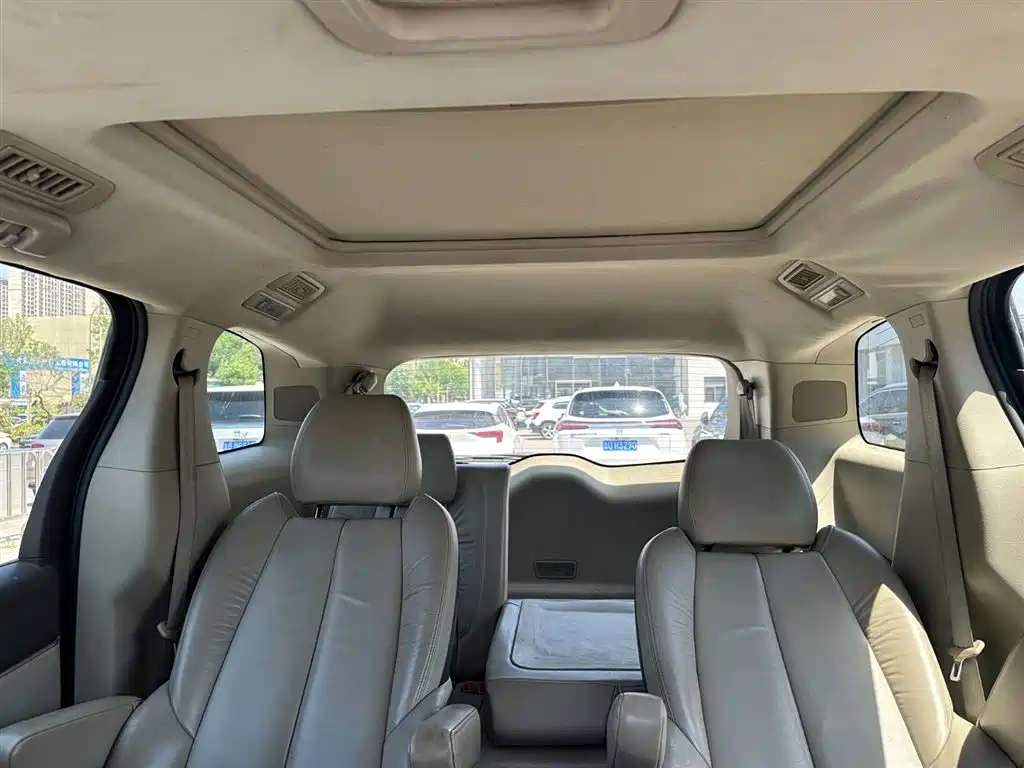 Buick GL8 2013 3.0L GT Luxury Business Elegance Edition фото 14