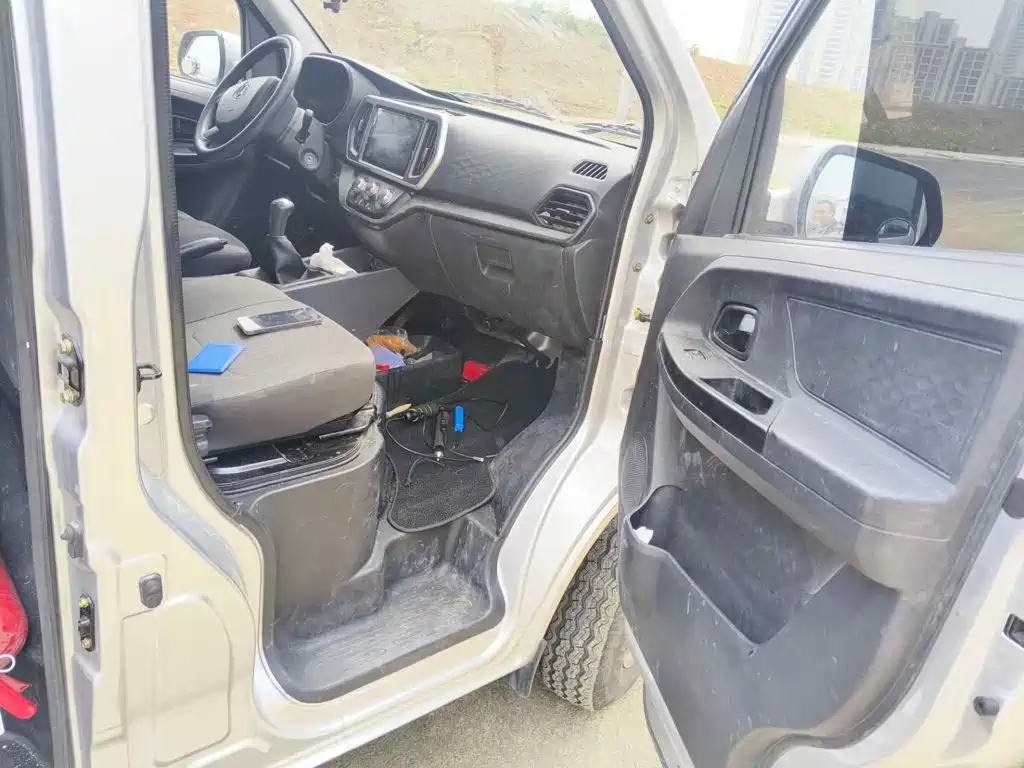 Changan Kaicheng Changan Ruixing M60 2025 2023 Model 1.5L GDI Basic Passenger Van 6/7-Seater