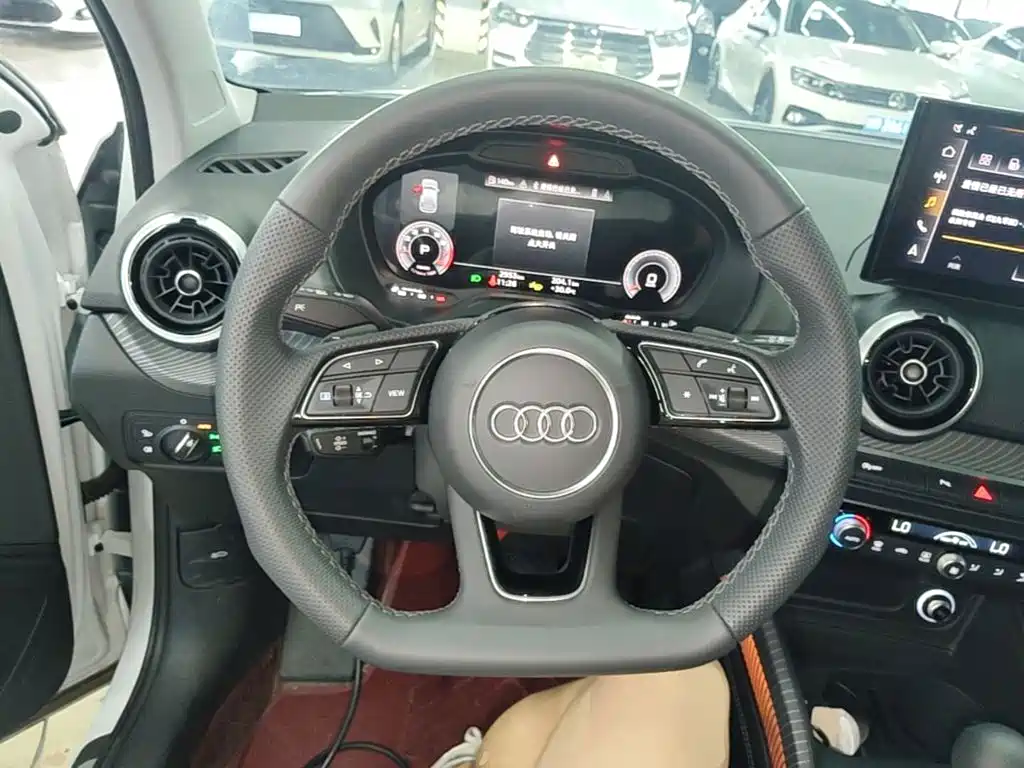 Audi Q2L 2025 2025 35TFSI Fashion Dynamic