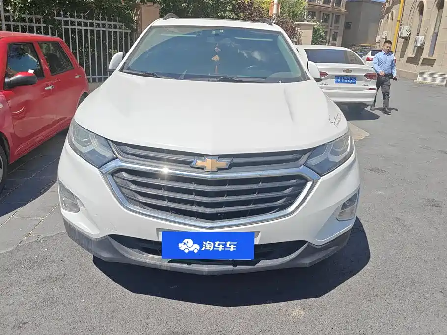 Chevrolet Equinox 2018 535T Automatic Galloping Edition фото 2