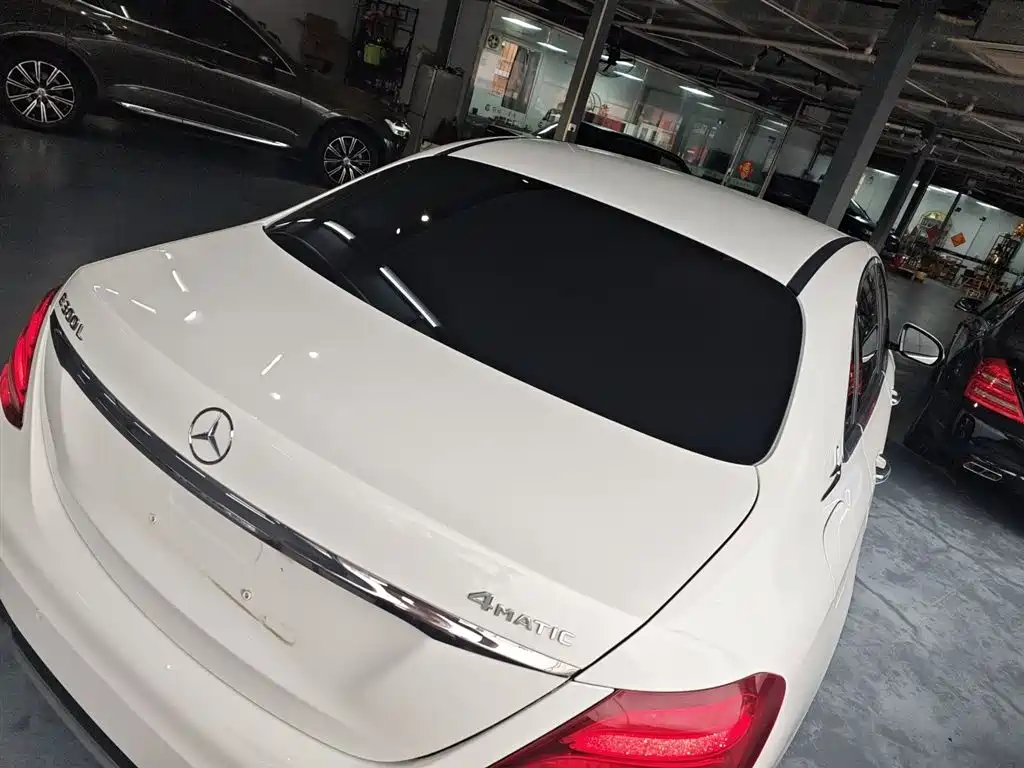 Mercedes-Benz E-Class 2018 Facelift E 200 L Sport 4MATIC фото 5