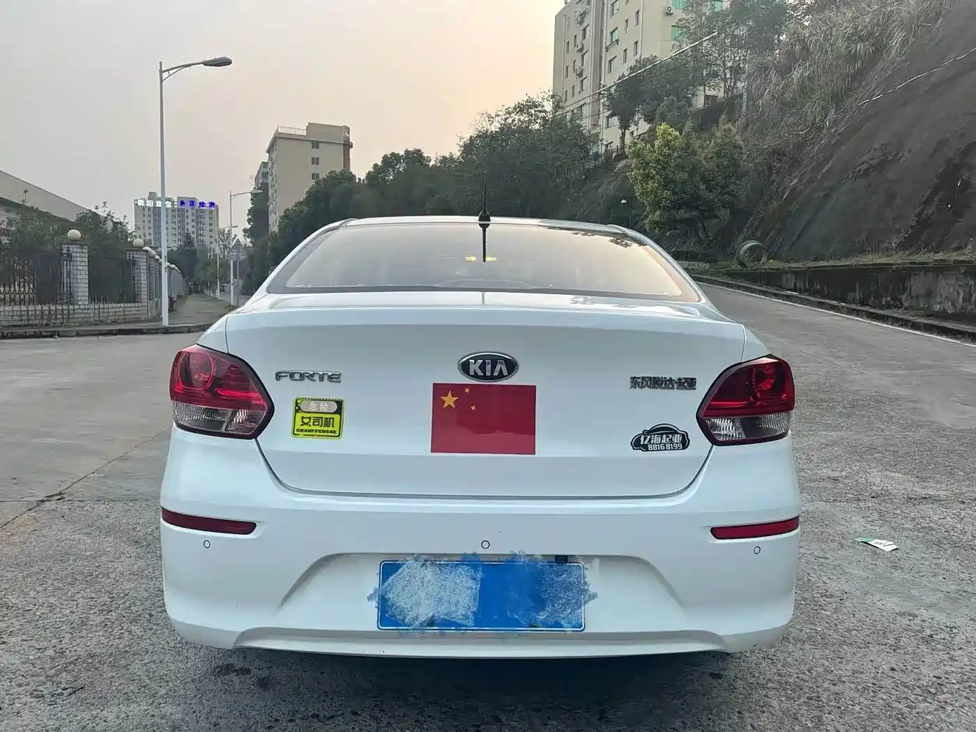 Kia Huan Chi 2017 1.4L Manual Value Intelligent фото 3