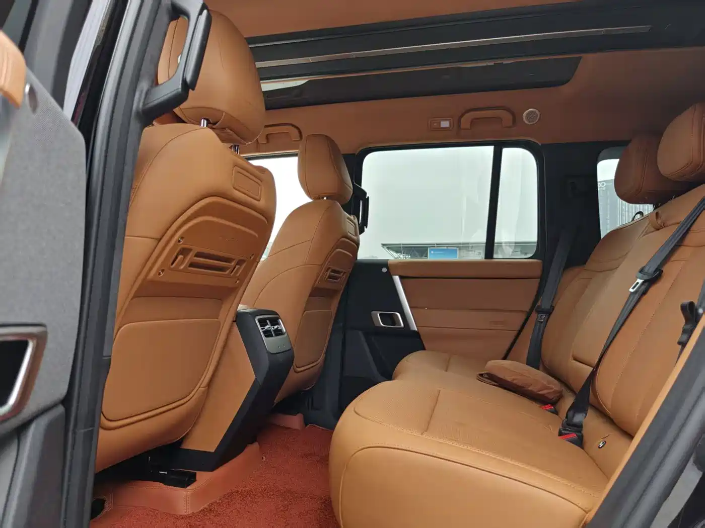 iCAR V27 2026 2026 200KM AWD Falcon 500