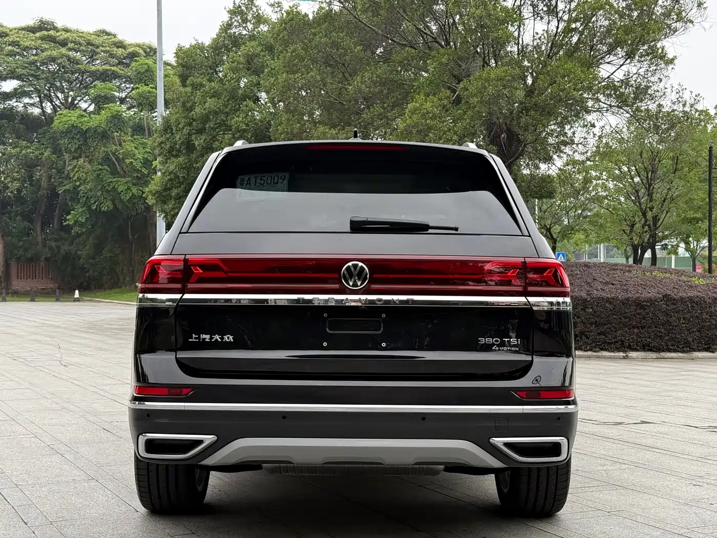 Volkswagen Teramont 2024 380TSI 4WD Dragon Auspicious Edition фото 14