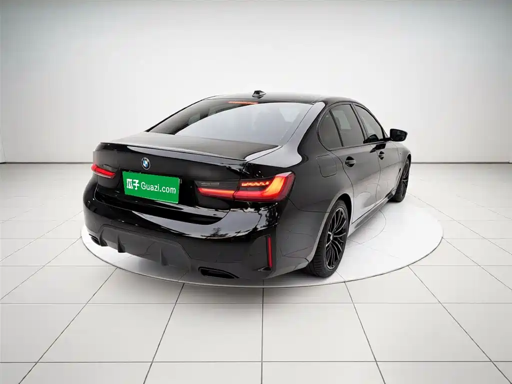 BMW 3 Series 2024 325Li M Sport Shadowline Package фото 6