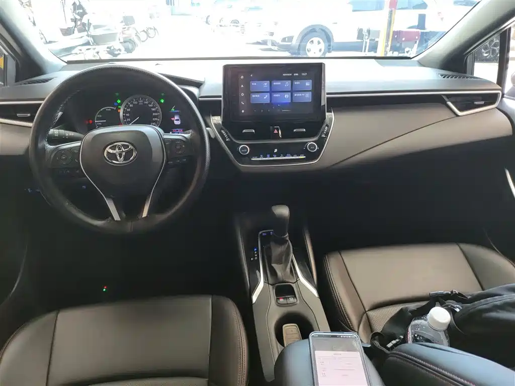 Toyota Levin 2022 Dual Engine 1.8H E-CVT Luxury Edition фото 10
